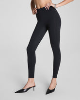 SPANXshapeâ„¢ Scuba Legging | Classic Black